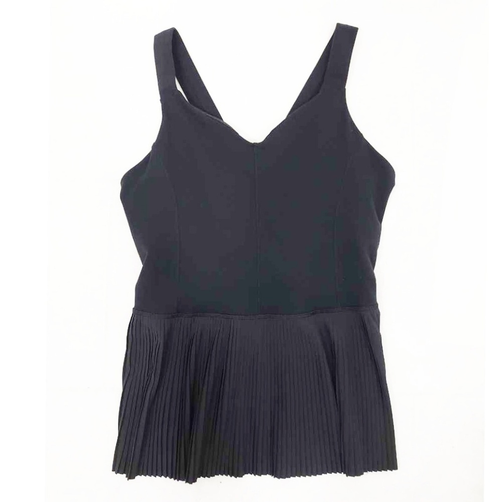 Lululemon 
Black City Tank | M